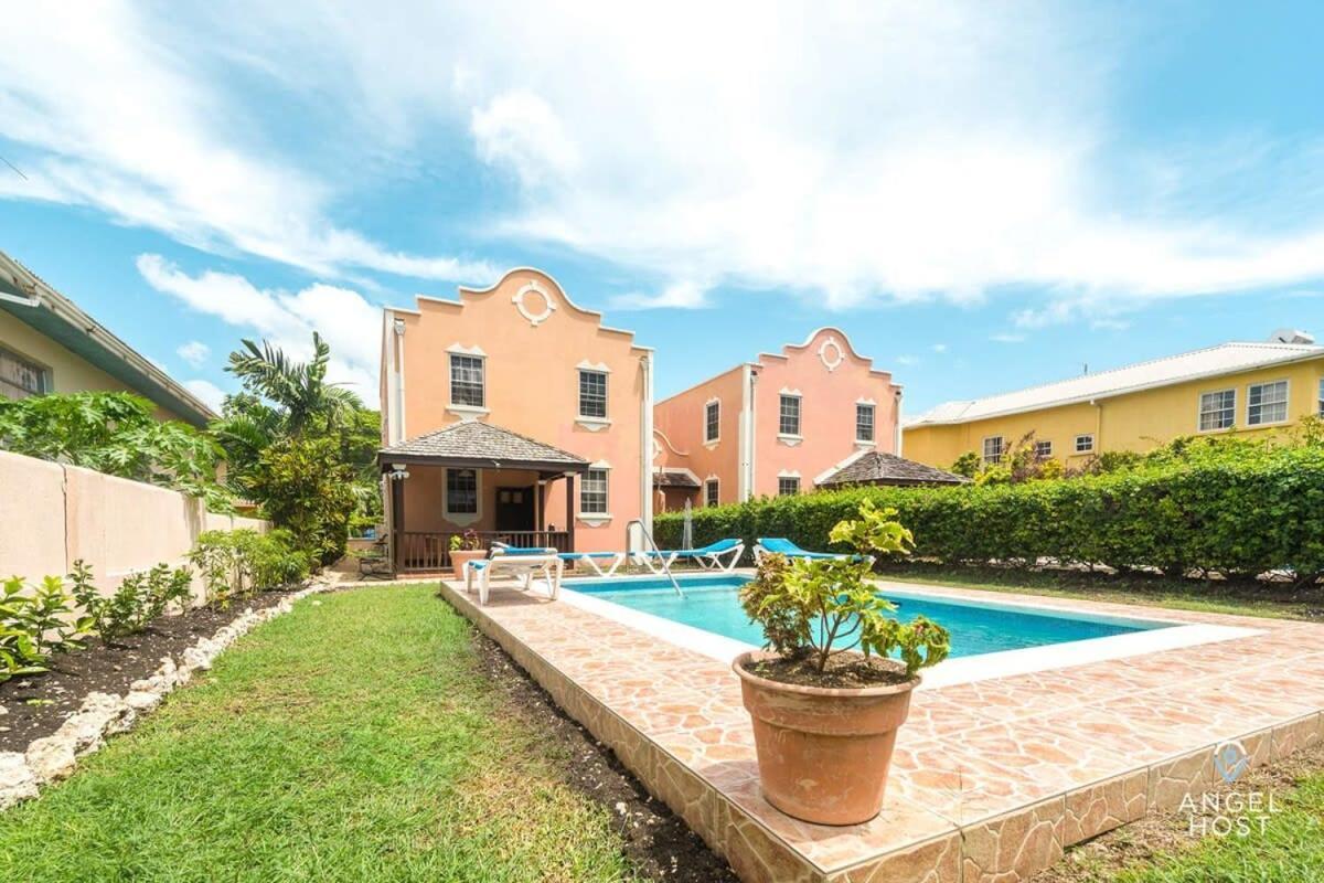 2-Story Townhome With Private Pool, Ideal For Group! Крайст-Черч Екстер'єр фото